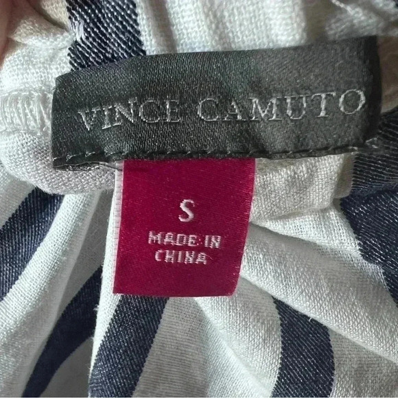 Vince Camuto Linen Off Shoulders Top White Blue Strips Short Sleeve Size  Small - Picture 3 of 7
